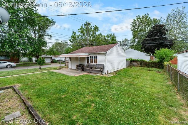4718 Roosevelt Boulevard, Dearborn Heights, MI 48125