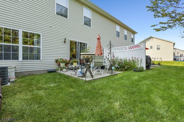 21 Stonehill Rd, Hardyston Twp., NJ 07419