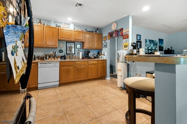 21 Stonehill Rd, Hardyston Twp., NJ 07419
