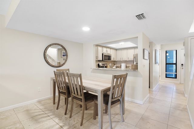 890 A1a Beach Blvd 8, St Augustine, FL 32080