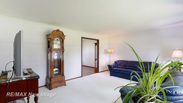 6180 W Freeland Road, Freeland, MI 48623