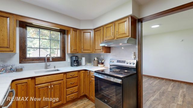 6180 W Freeland Road, Freeland, MI 48623