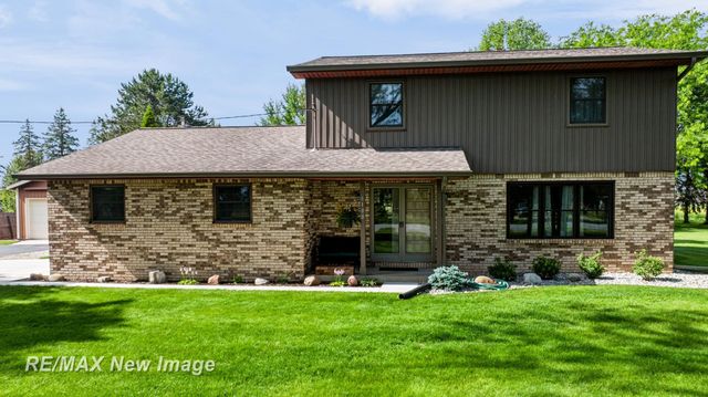 6180 W Freeland Road, Freeland, MI 48623