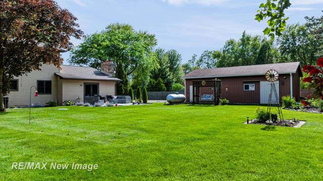 6180 W Freeland Road, Freeland, MI 48623