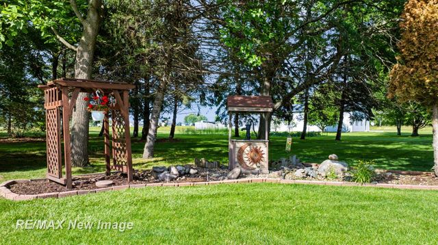 6180 W Freeland Road, Freeland, MI 48623