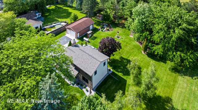 6180 W Freeland Road, Freeland, MI 48623