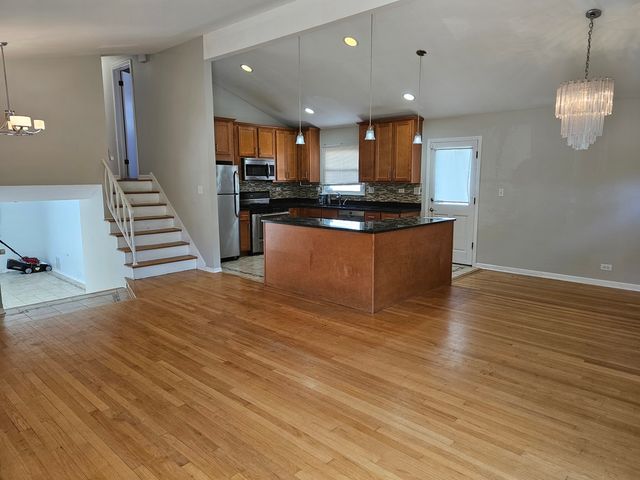 9924 Crawford Avenue, Skokie, IL 60076