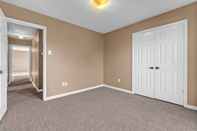 5249 KIMBARK WOODS DR, Memphis, TN 38134