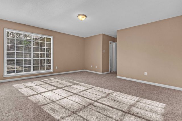 5249 KIMBARK WOODS DR, Memphis, TN 38134