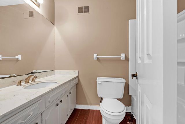 5249 KIMBARK WOODS DR, Memphis, TN 38134