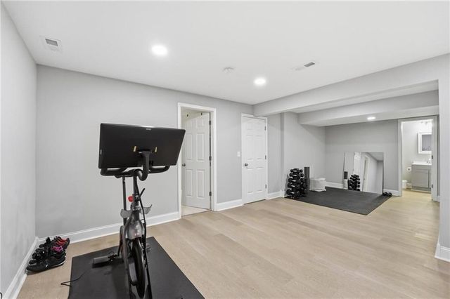 12856 Cambridge Terrace, Leawood, KS 66209