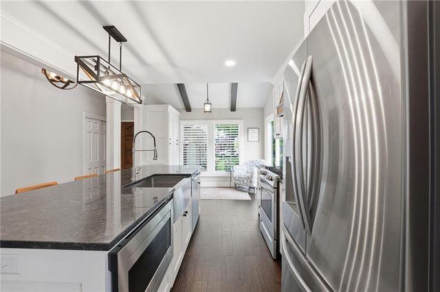 12856 Cambridge Terrace, Leawood, KS 66209