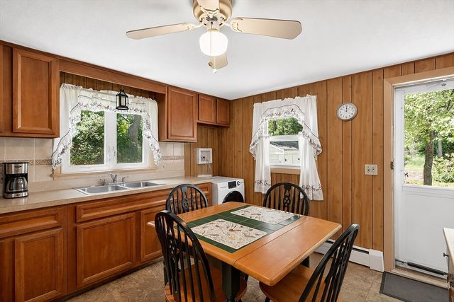 22 Myrtle Ave, Acushnet, MA 02743