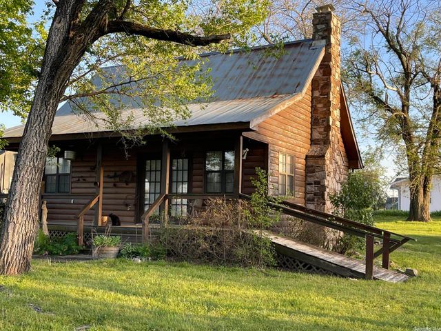 647 Ash Flat Drive, Ash Flat, AR 72513