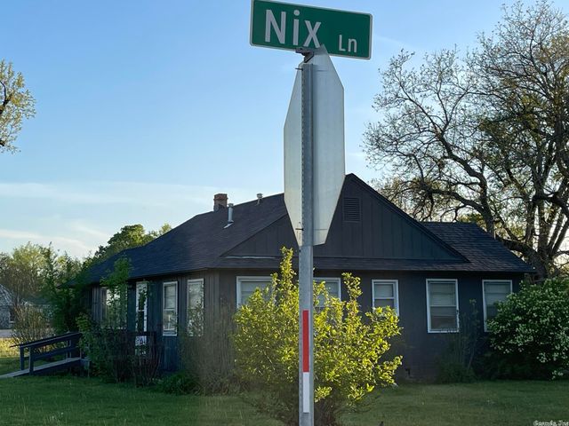 647 Ash Flat Drive, Ash Flat, AR 72513