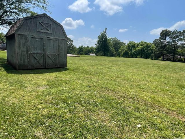 647 Ash Flat Drive, Ash Flat, AR 72513