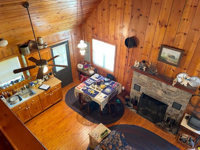 647 Ash Flat Drive, Ash Flat, AR 72513