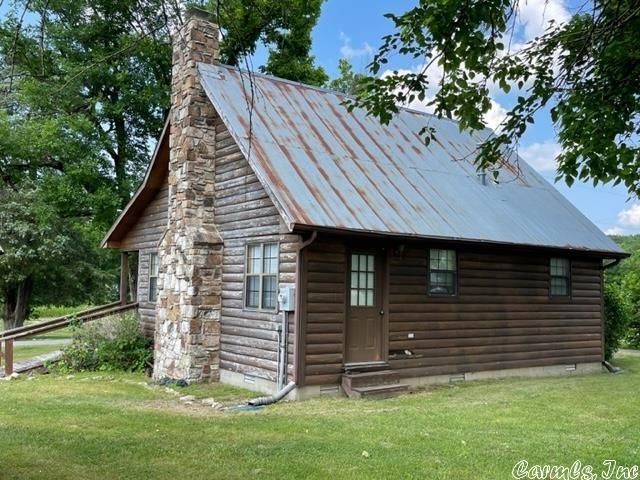 647 Ash Flat Drive, Ash Flat, AR 72513