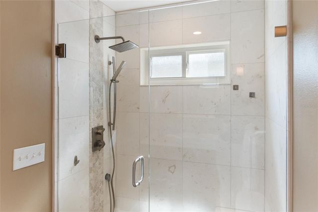 117 51ST STREET, Holmes Beach, FL 34217