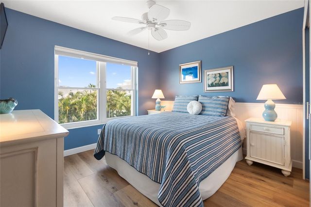 117 51ST STREET, Holmes Beach, FL 34217