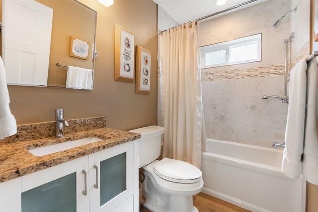117 51ST STREET, Holmes Beach, FL 34217