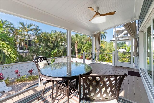 117 51ST STREET, Holmes Beach, FL 34217
