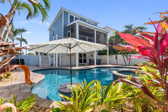 117 51ST STREET, Holmes Beach, FL 34217