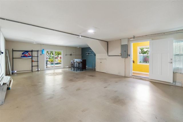 117 51ST STREET, Holmes Beach, FL 34217