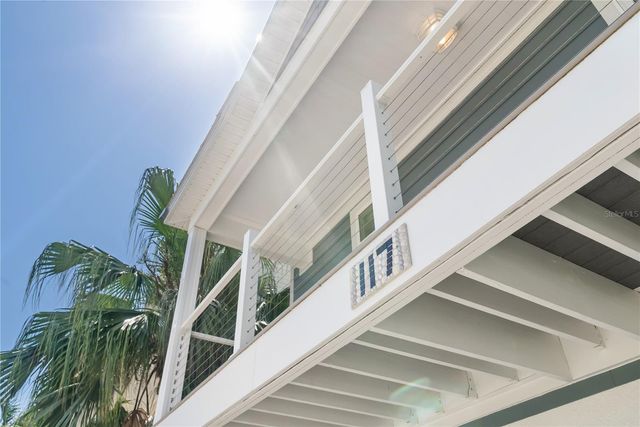 117 51ST STREET, Holmes Beach, FL 34217