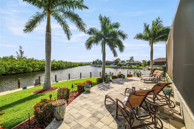 1355 GREBE DRIVE, Punta Gorda, FL 33950