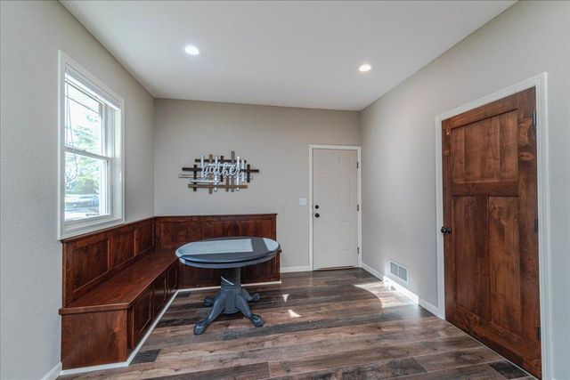 303 Fiddler Court SE, New Prague, MN 56071