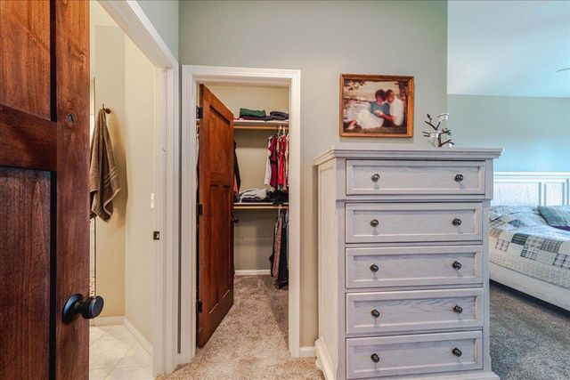 303 Fiddler Court SE, New Prague, MN 56071