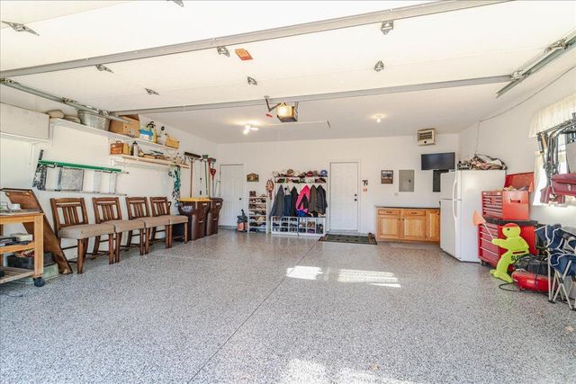 303 Fiddler Court SE, New Prague, MN 56071