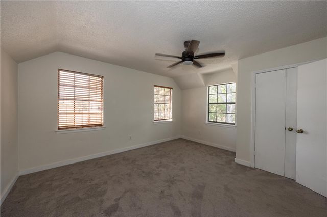 39 La Buena Vista DR, Wimberley, TX 78676