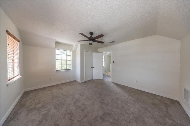 39 La Buena Vista DR, Wimberley, TX 78676