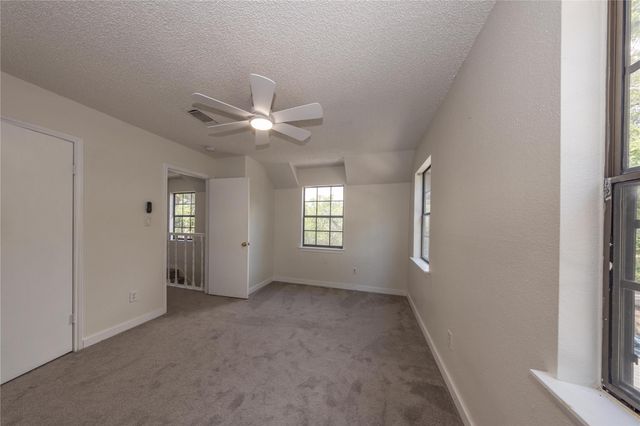 39 La Buena Vista DR, Wimberley, TX 78676