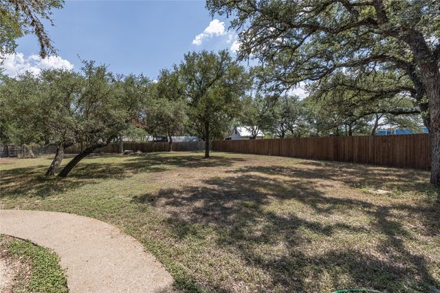 39 La Buena Vista DR, Wimberley, TX 78676