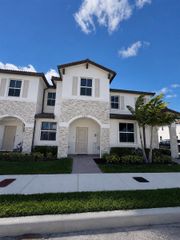 2840 SE 26th Terrace, Homestead, FL 33035
