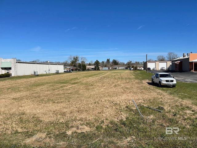 0 W Laurel Avenue, Foley, AL 36535