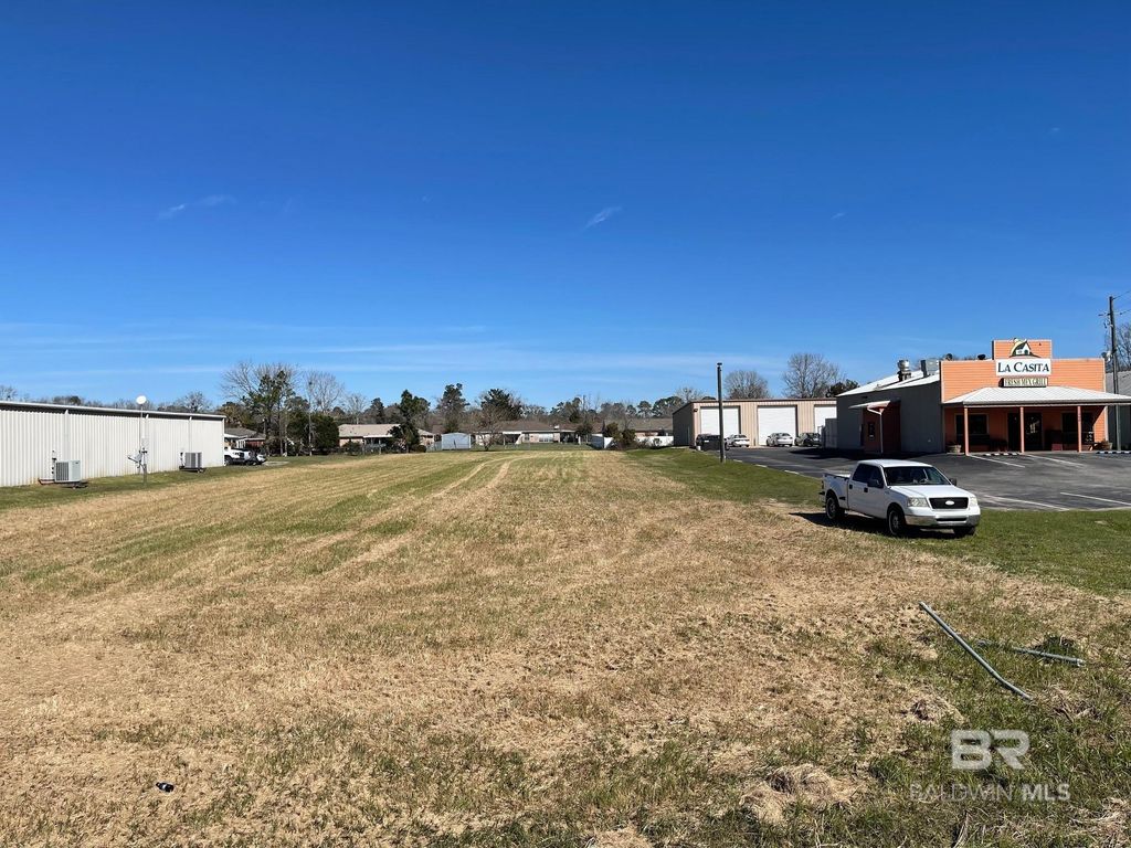 0 W Laurel Avenue, Foley, AL 36535