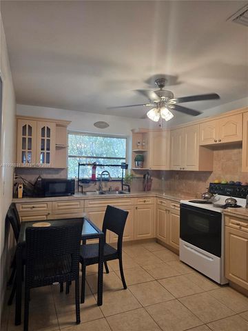 345 Malaga Ave, Coral Gables, FL 33134