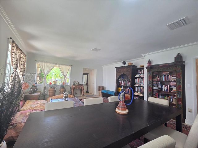 345 Malaga Ave, Coral Gables, FL 33134