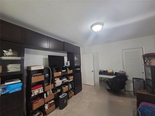 345 Malaga Ave, Coral Gables, FL 33134