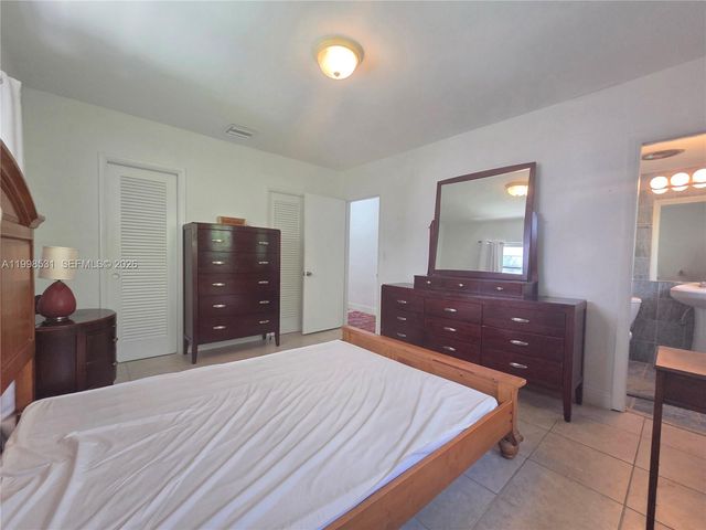 345 Malaga Ave, Coral Gables, FL 33134