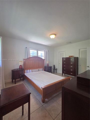 345 Malaga Ave, Coral Gables, FL 33134