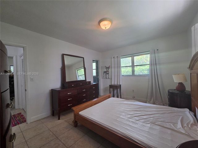 345 Malaga Ave, Coral Gables, FL 33134