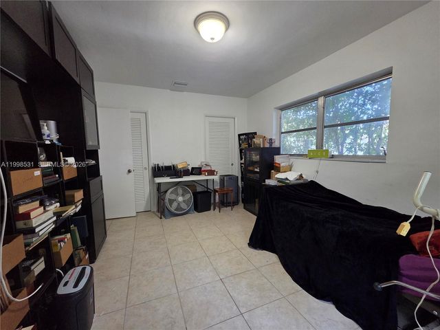 345 Malaga Ave, Coral Gables, FL 33134