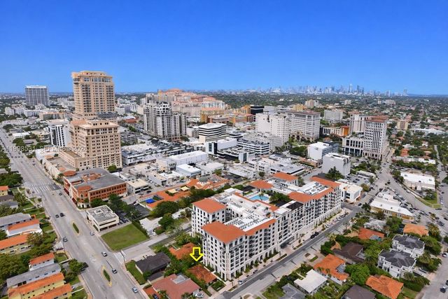 345 Malaga Ave, Coral Gables, FL 33134