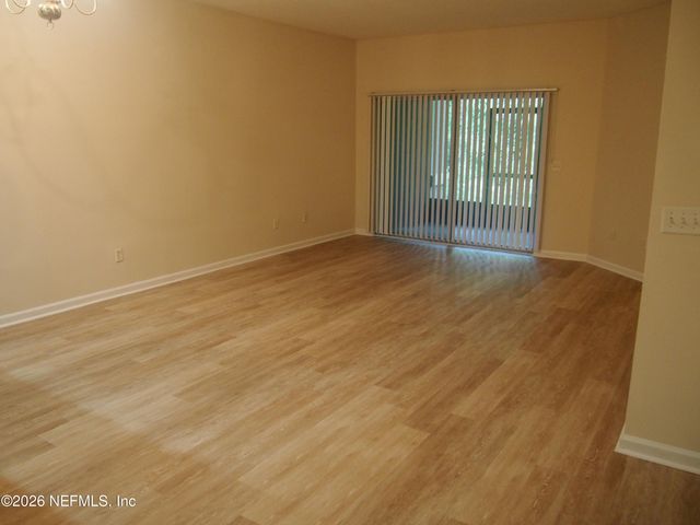 12301 KERNAN FOREST Boulevard 1304, Jacksonville, FL 32225