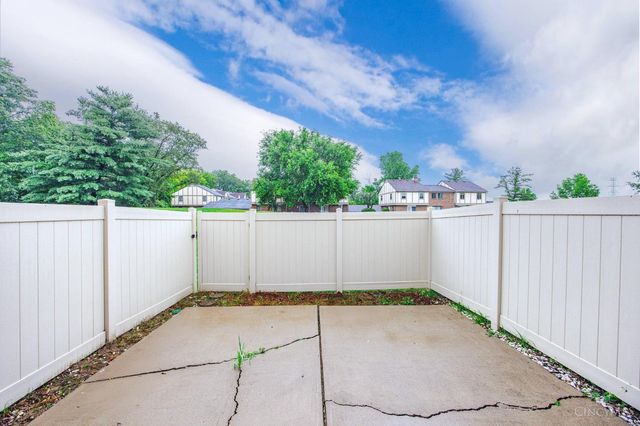 392 Wellington Court, Mason, OH 45040